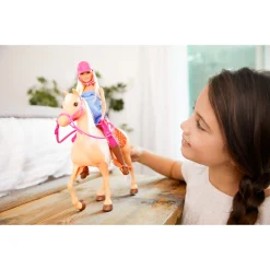 Barbie dukke med hest, sadel og rideudstyr - 30 cm