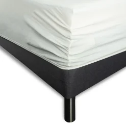 Blødt lagen 90x210 cm - Faconlagen i 100% bomuldssatin - Hvidt boxlagen til madras - Borås Cotton Cloud satin lagen