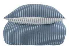 Dobbelt sengetøj 240x220 cm - Bæk og Bølge - 100% Bomulds krep - Vendbart med blå striber