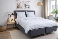 Dobbelt sengetøj 200x200 cm - 100% bomuld - Blå med brune striber