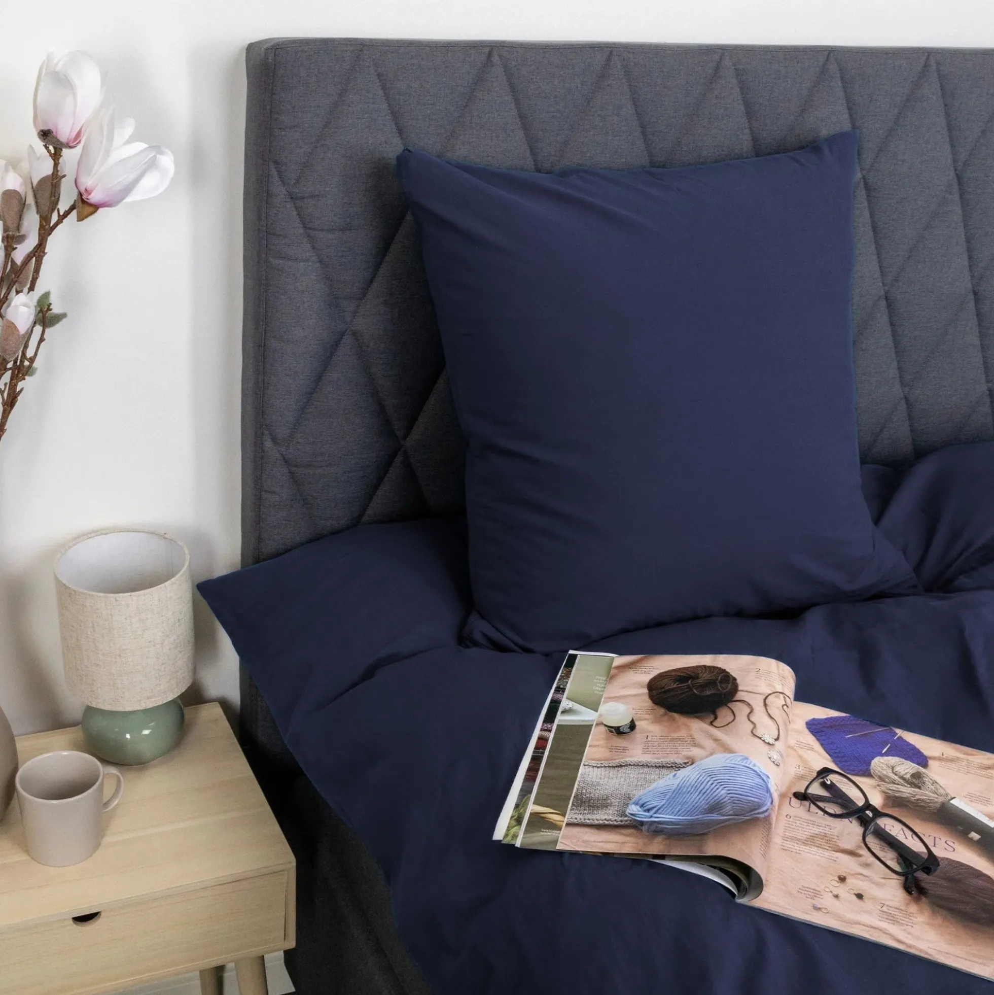 Dobbelt sengetøj 200x220 cm - Stonewashed - Firm deep blue