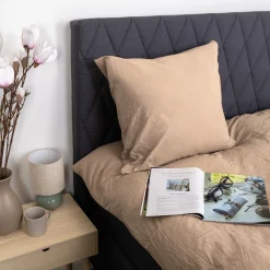 Dobbelt sengetøj 200x220 cm - Stonewashed - Firm brown