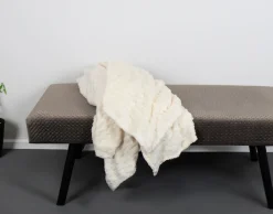 Fleece tæppe - vaffelstruktur - 150x200 cm - Blødt hvidt sofatæppe - Nordstrand Home