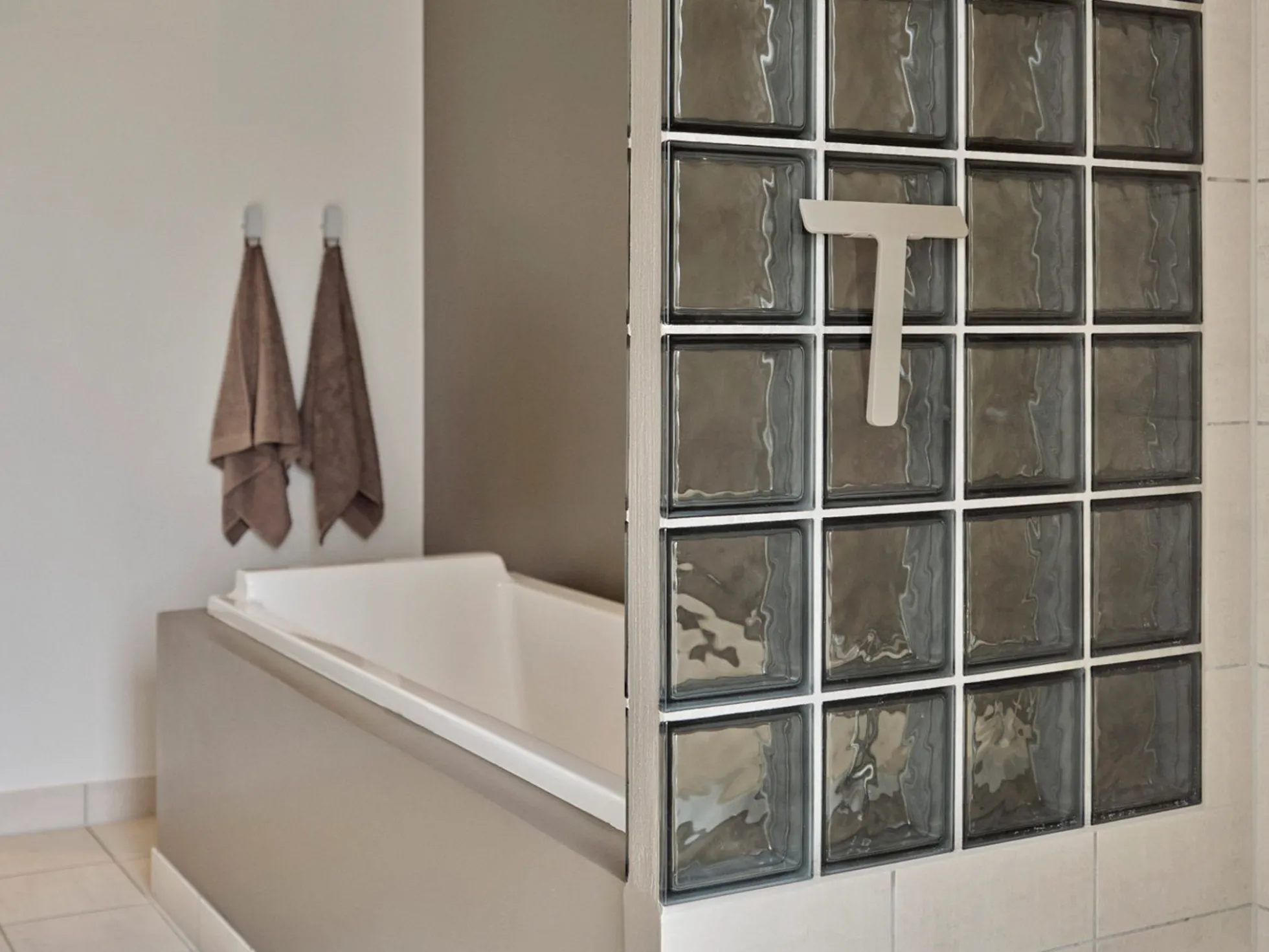 Håndklæde - 100% bomuld - 50x100 cm - Zone Denmark Classic - Taupe