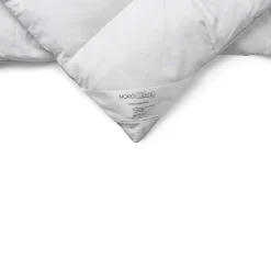 Hybriddyne 9,9 kg vægtdyne med glasperler - 140x220 cm - Helårsdyne med ekstra vægt - Lun kugledyne fra Nordstrand Home