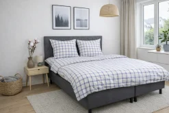 Sengetøj 140x220 cm - Bæk og Bølge - 100% bomulds krep - Blå tern