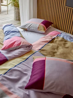 Sengetøj 140x200 cm - 100% bomuldssatint - Södahl Colour Block - Lilla