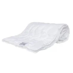 Sommer fiberdyne - Allergivenlig dyne - 140x200 cm - Tropenatt - Høie Of Scandinavia