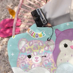 Squishmallows håndklæde - 70x140 cm - 100% bomuld - Blødt badehåndklæde med de populære bamser